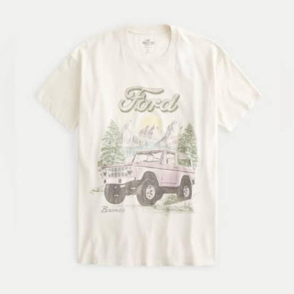 Hollister Ford Bronco Cream Graphic Tee